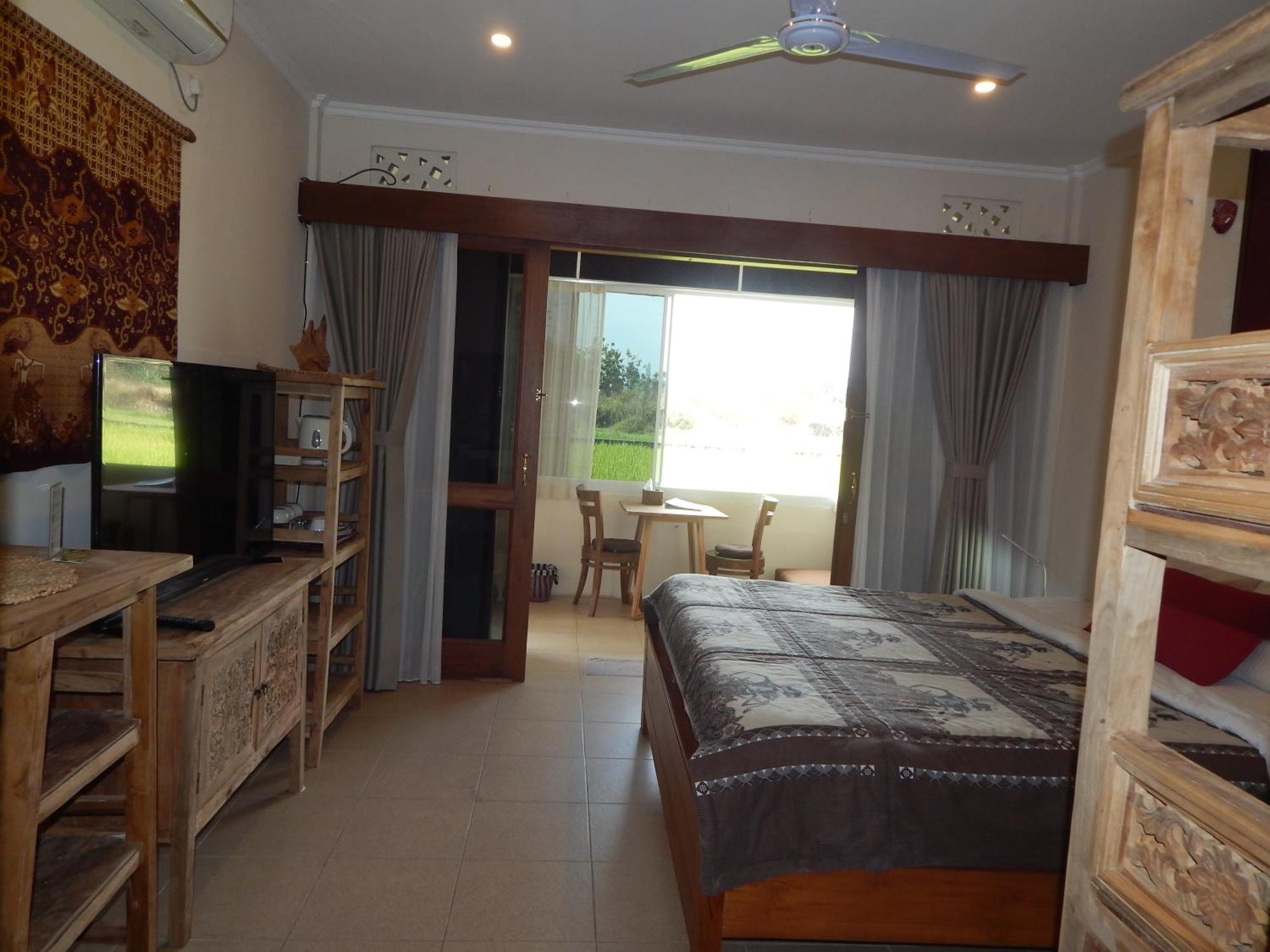 Alamanda Family Villas, Pool & Local Tours Yogyakarta Exterior foto