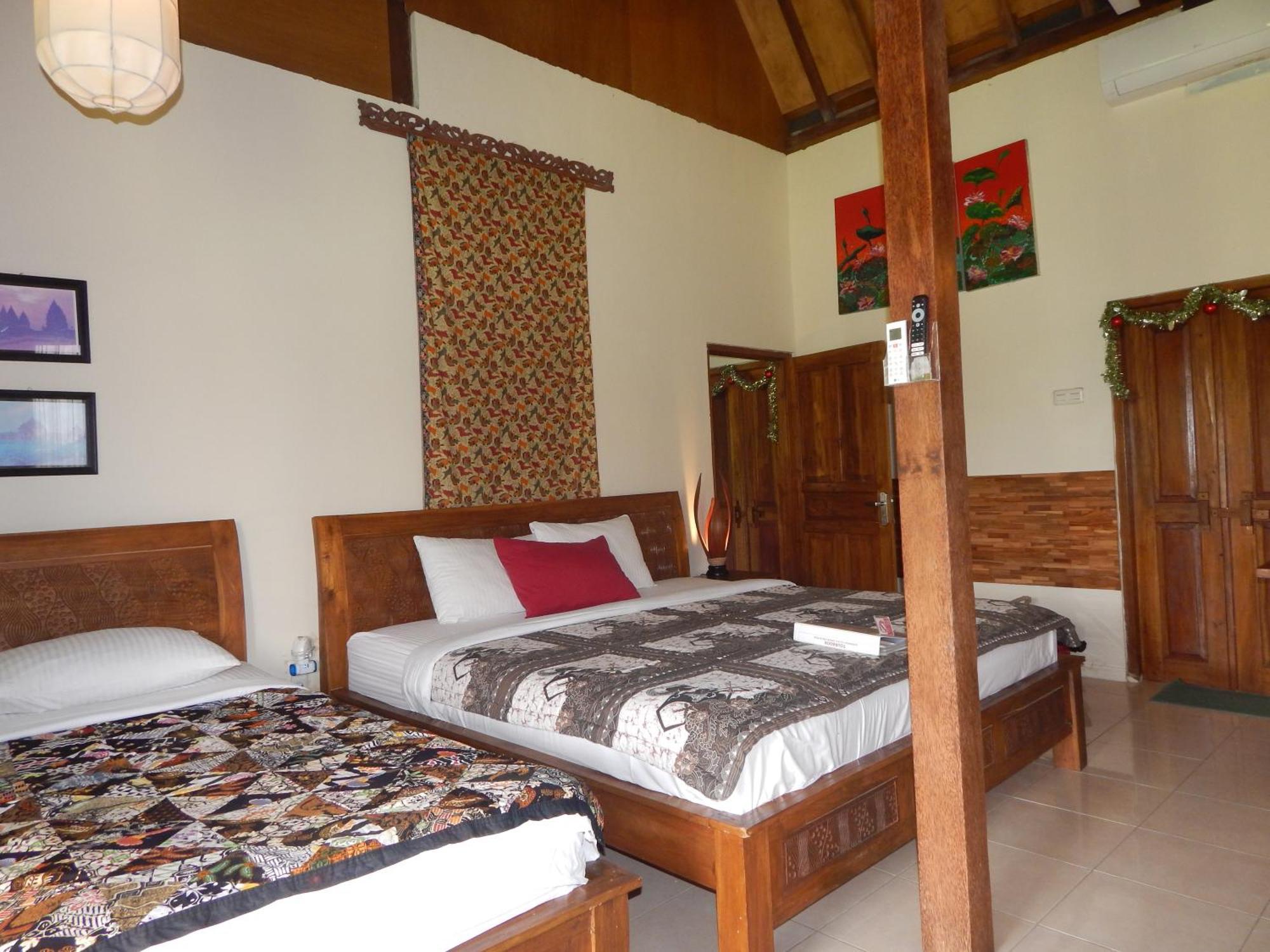 Alamanda Family Villas, Pool & Local Tours Yogyakarta Exterior foto